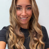 Golden Honey 22-inch wavy wig in golden blonde balayage, front view